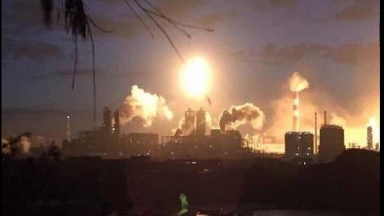 Enorme explosion dans une usine de paraxylène dans la province du Fujian en Chine (PHOTOS, VIDEO)