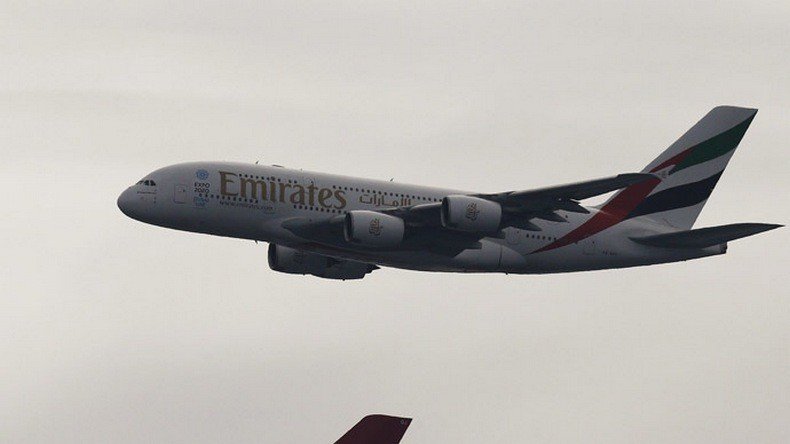 L’Avion Emirates EK201 de Dubaï à New York en état d’urgence, il atterrira en Grande-Bretagne