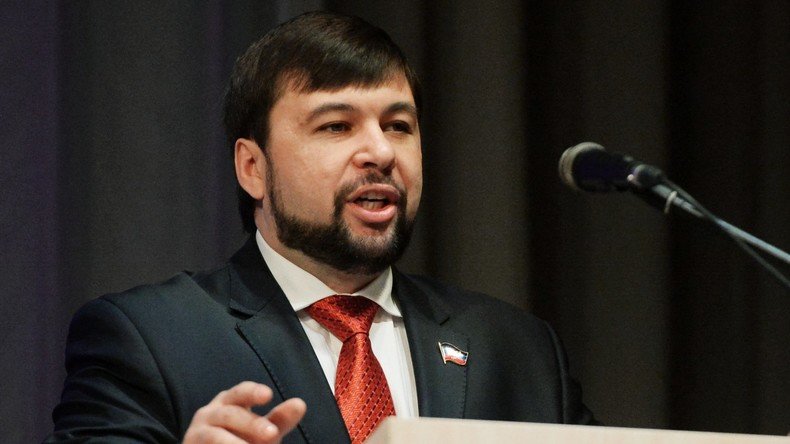 Donetsk se dit prêt à retirer les chars et les armes lourdes de la ligne de front