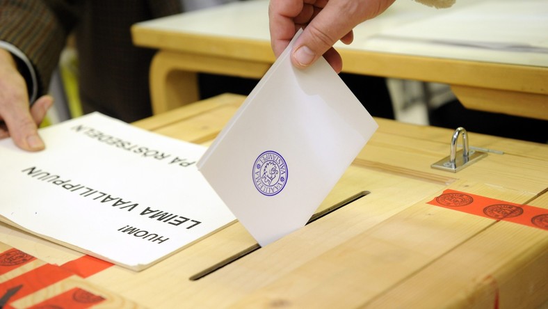 Centristes et nationalistes pourraient former le nouveau gouvernement finlandais