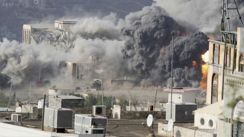 Yémen : l’Arabie saoudite reprend les bombardements qu’elle avait décidé d’interrompre hier soir