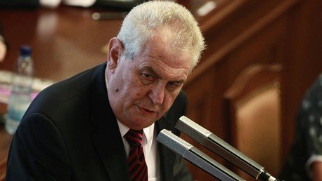 Le président tchèque a remis à sa place l’ambassadeur américain qui a critiqué son voyage à Moscou