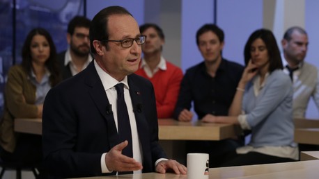 François Hollande a promis de discuter des Mistral avec Vladimir Poutine en Arménie