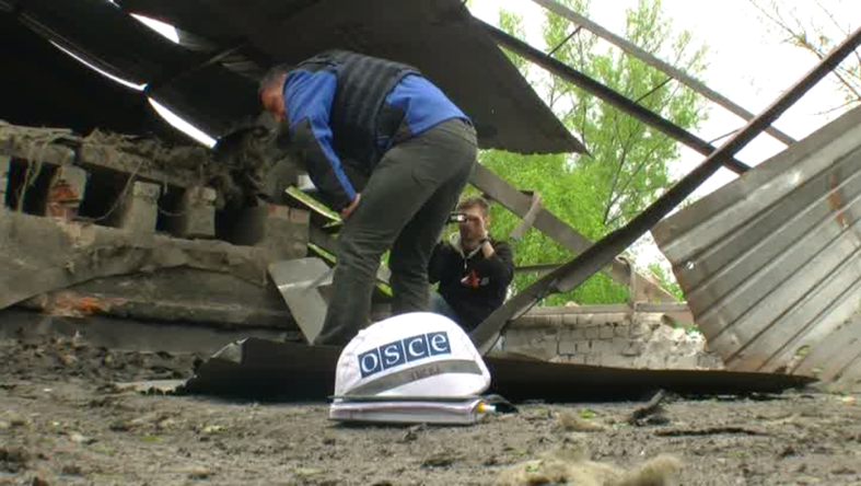 Moscou appelle l’OSCE à réagir sur le bombardement de l’aéroport de Donetsk