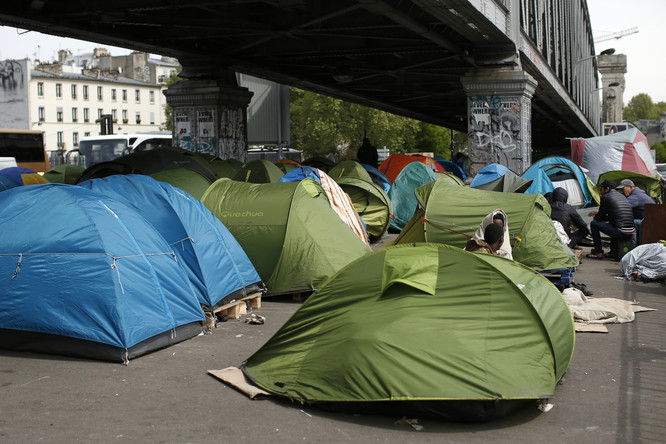 A Paris, la crainte d'un mini Sangatte