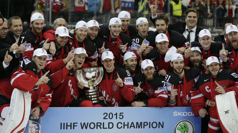 Le Canada a terrassé la Russie lors de la finale du championnat du monde de hockey