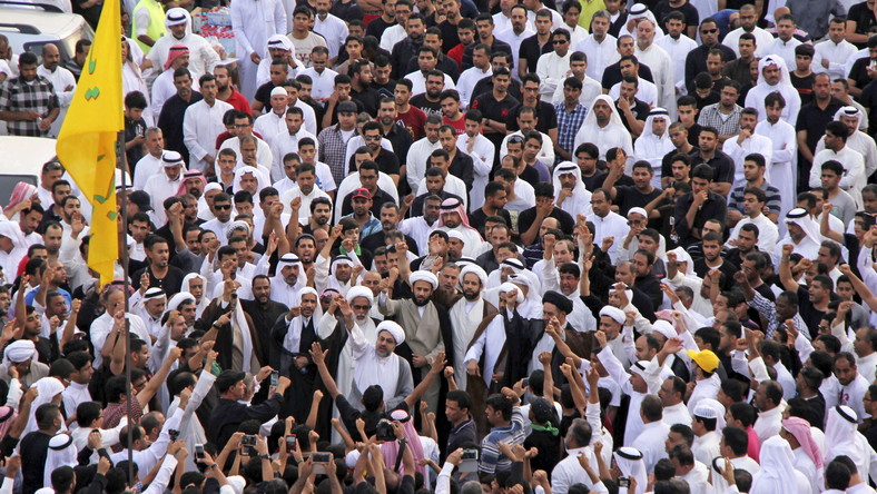 Arabie saoudite : les chiites pleurent leurs morts sur fond de tensions sectaires