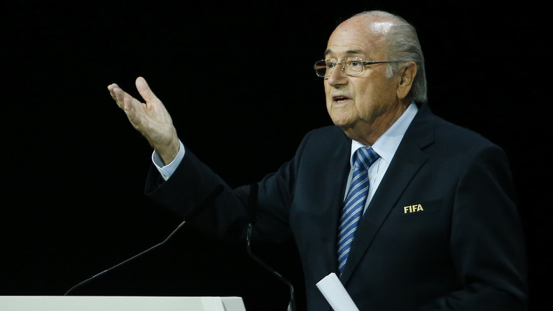FIFA : «c’est du côté des Etats-Unis que vient la véritable pression», estime Alexander Mercouris