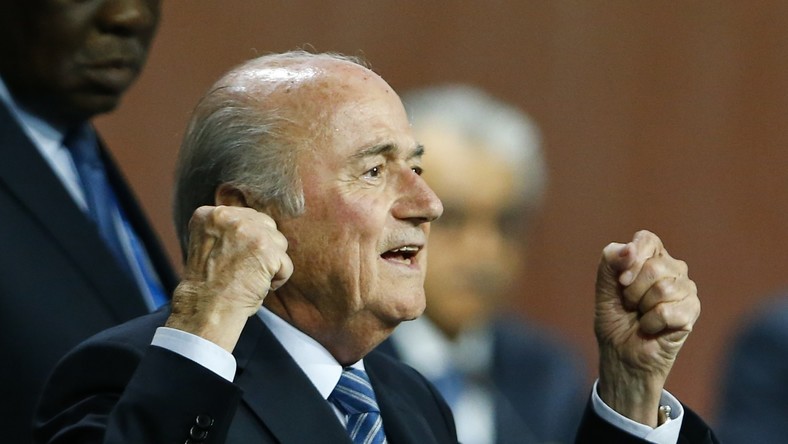 Al Hussein retire sa candidature. Sepp Blatter, malgré tout, de nouveau président de la FIFA