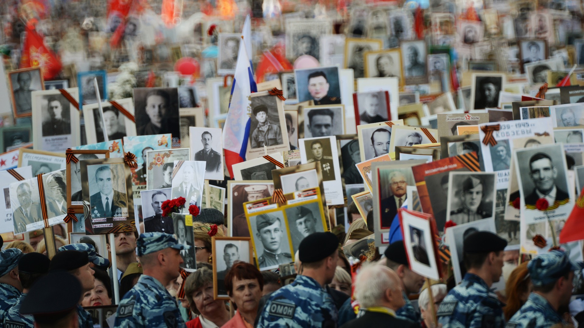 La marche du «Régiment immortel» à Moscou