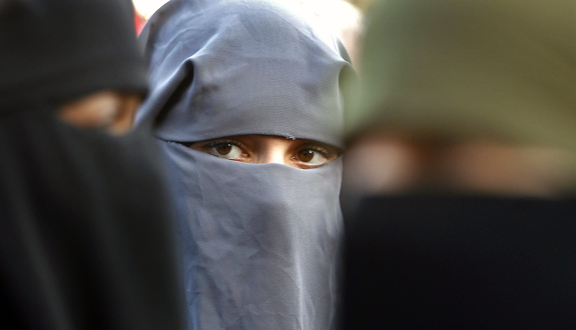 Avocat Linterdiction Du Niqab Symptômatique Dune Montée Des Tensions Au Sein De La Société
