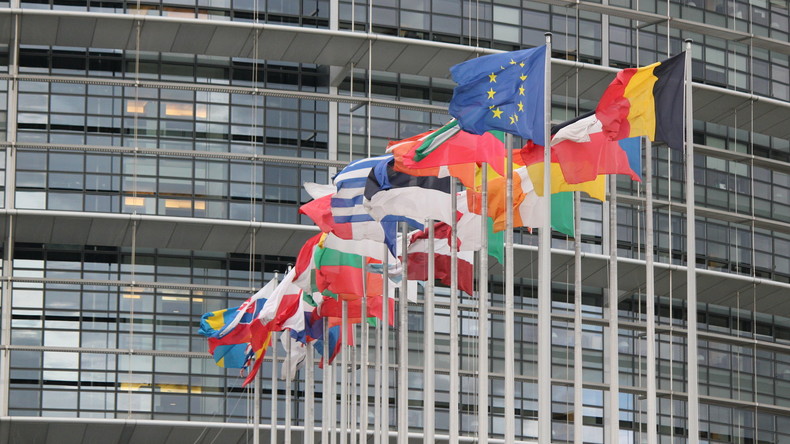 Secret des affaires : la directive européenne provoque la colère des syndicats et des associations