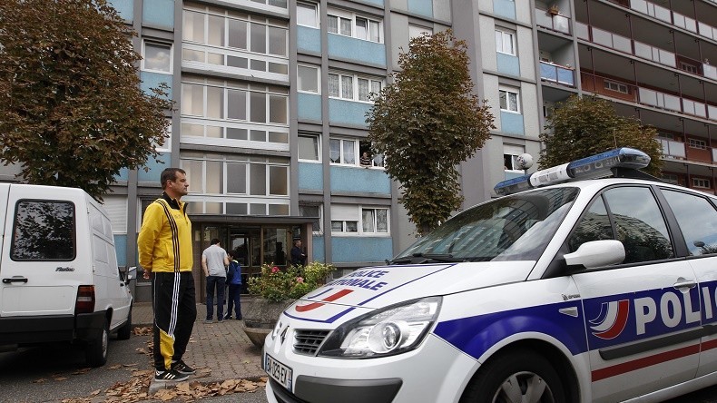 Des cambriolages (vraiment) à la tête du client