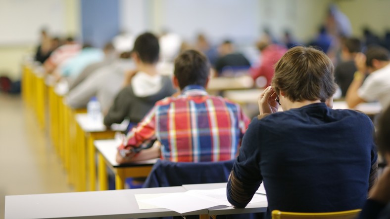 Marie Duru-Bellat : «Supprimer le bac ? Ce serait une révolution !»