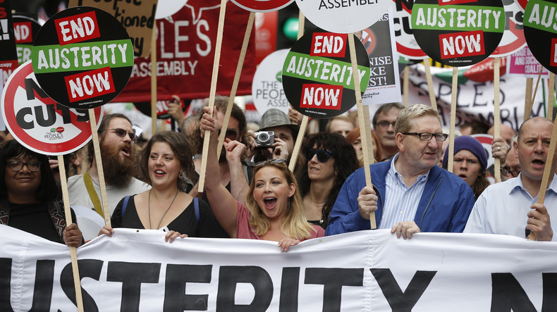 L’Europe se lève contre l’austérité : des dizaines de milliers de personnes ont pris la rue