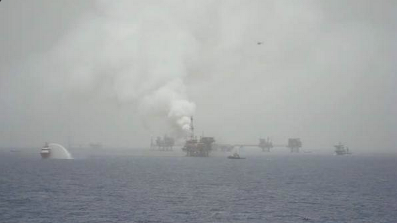 Explosion sur une plateforme pétrolière de Pemex dans le golfe du Mexique (PHOTOS)