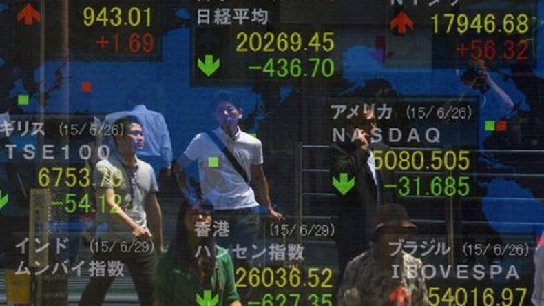 Les marchés européens clôturent en forte baisse sur fond de crise grecque