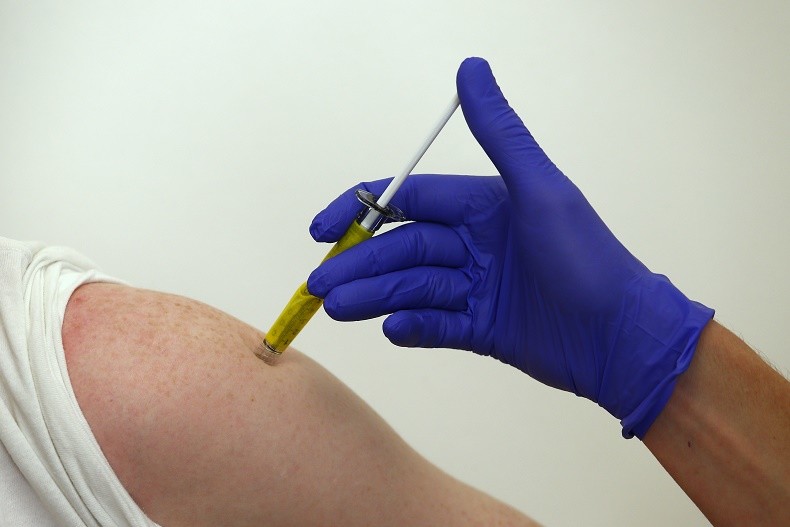 Pénuries de vaccins : «On découvre seulement maintenant qu'il faut des stratégies d'anticipation»