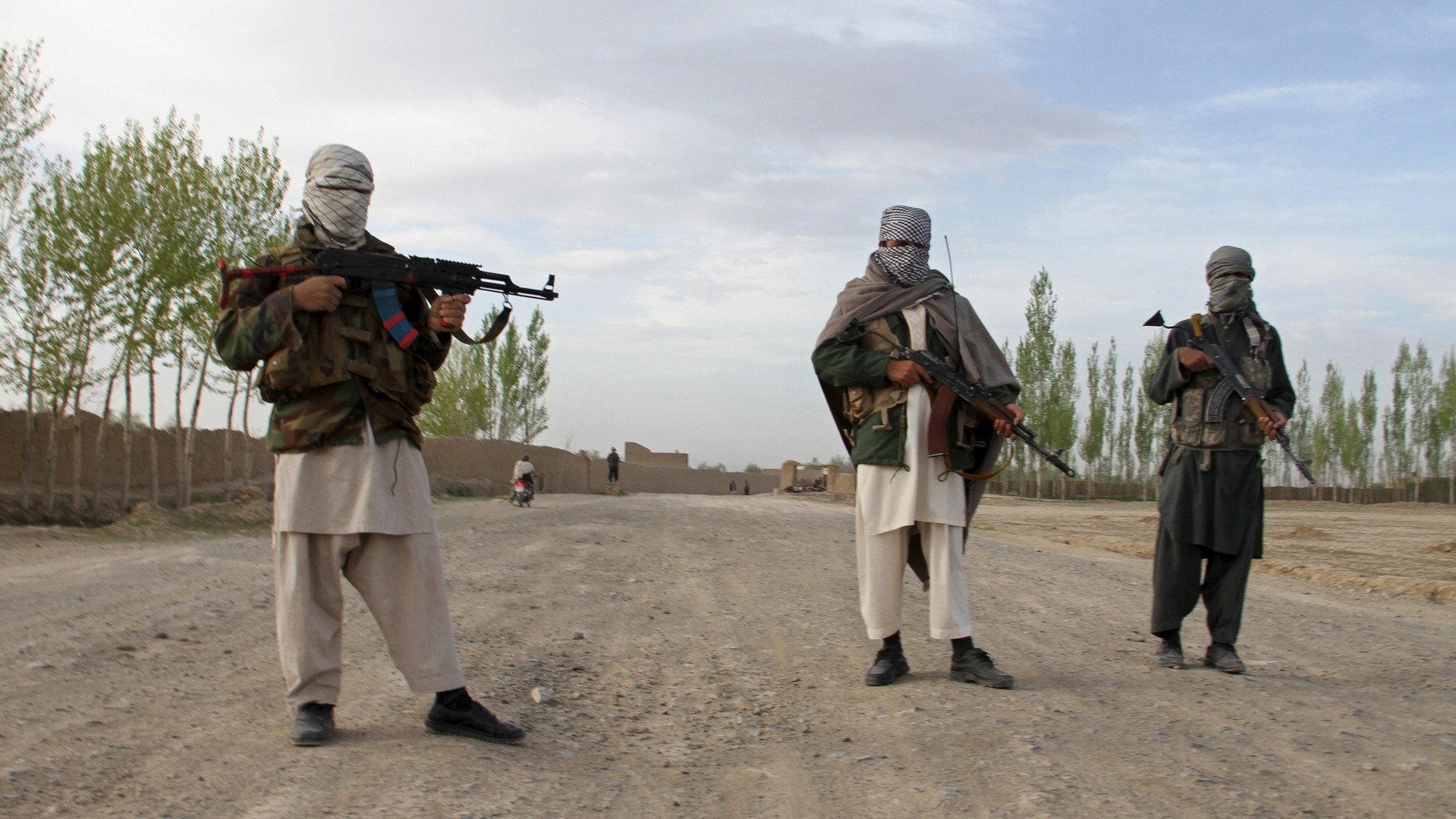 Hamid Karzaï : Daesh aura besoin d’«un coup de main de l’étranger» pour s’étendre en Afghanistan