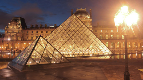 «Pourquoi ne pas commencer par le Louvre ?», Israël appelle au boycott