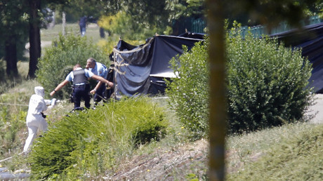 L’auteur de l’attentat en Isère aurait pris un selfie avec la tête de sa victime
