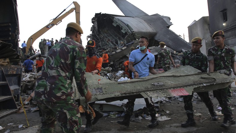 Crash d’un avion en Indonésie : le bilan s’alourdit à plus de 140 morts