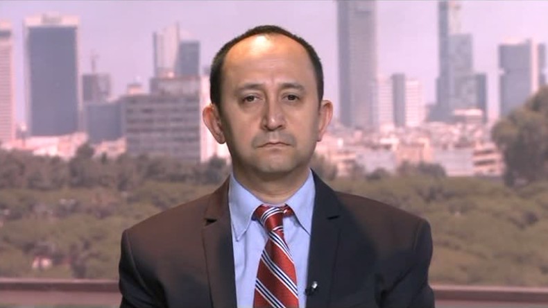 Journaliste israélien : «Selon Netanyahou, Kerry devait quitter la table pour faire paniquer l’Iran»