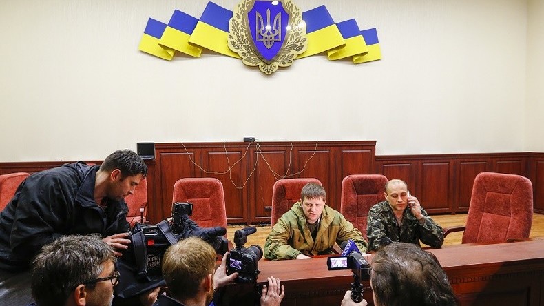 L'Ukraine fait le tri entre les bons et les mauvais journalistes