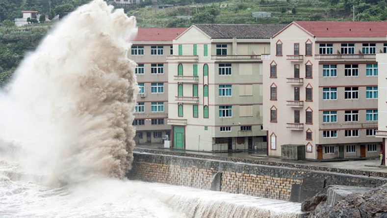 Plus d’un million de Chinois évacuées de la côte est du pays à cause du typhon Chan-hom (PHOTOS)