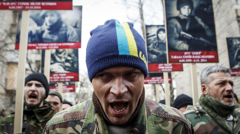 Maidan 3.0 : les membres du Secteur droit désormais pirates informatiques