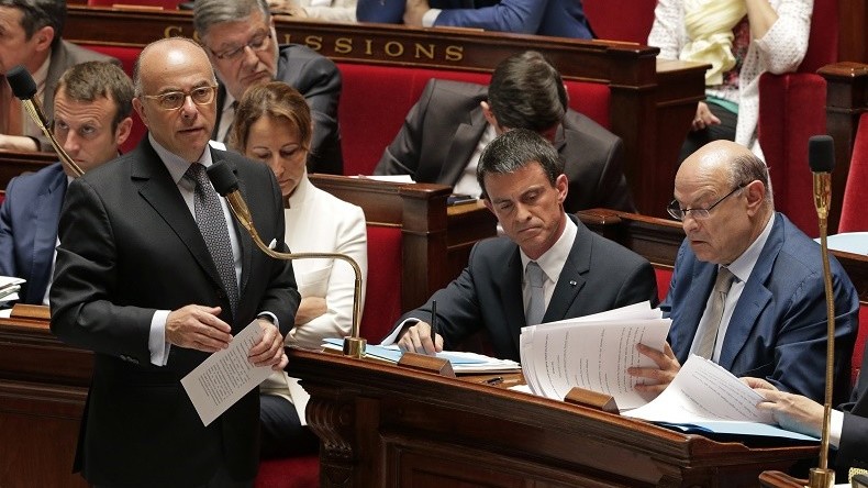 France Terre d'asile, «la loi sur les étrangers ne mérite ni applaudissements, ni huées»