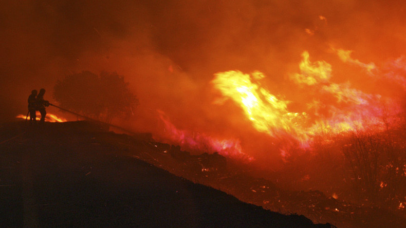 Incendie en Gironde : le feu n'est toujours pas éteint, malgré une amélioration de la situation