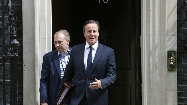 «La baisse de popularité poussera Cameron à tenir le référendum sur le Brexit le plus tôt possible»