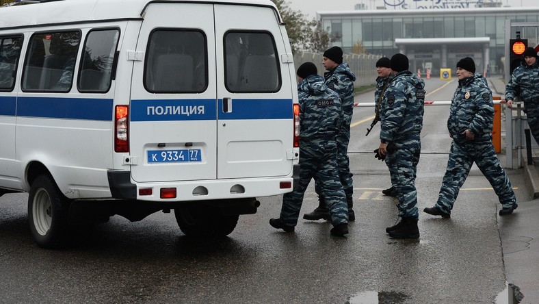 Deux hommes gravement blessés dans une fusillade près d’un bureau de la Sberbank à Moscou