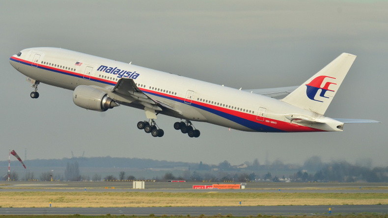 Vol MH370 : Les numéros retrouvés sur les débris confirment qu'il s'agit bien d'un Boeing 777