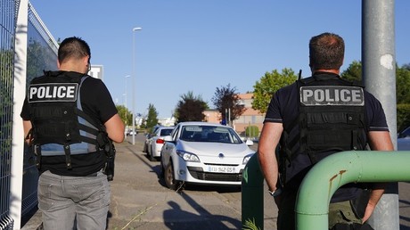 L'homme qui a diffusé la photo de la victime décapitée en Isère est un policier