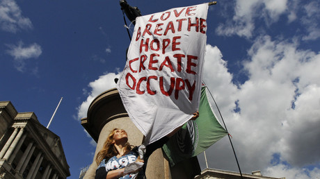 «Les vrais terroristes sont les banquiers» pour Occupy, qualifié ainsi par la police de Londres 