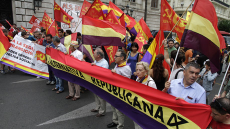 En Espagne, la monarchie n'est plus la bienvenue dans les mairies dirigées par Podemos