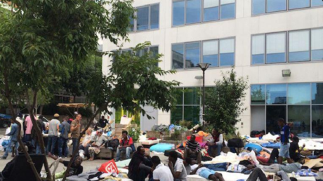 Un campement de 200 migrants évacué à Paris