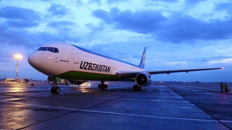 En Ouzbékistan, avant de prendre l'avion, mieux vaut faire un régime