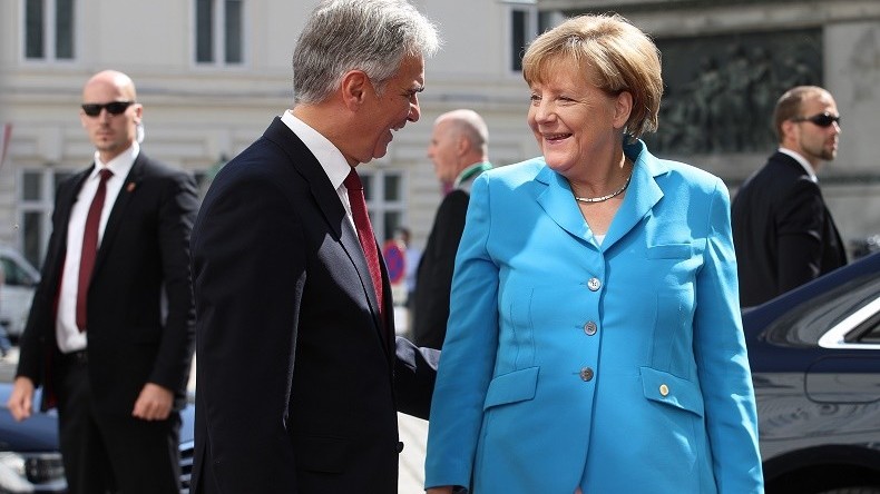 50 migrants morts dans un camion: «un avertissement» pour Merkel