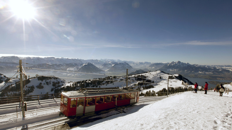 En Suisse, des trains dédiés aux touristes chinois pour éviter les tensions culturelles