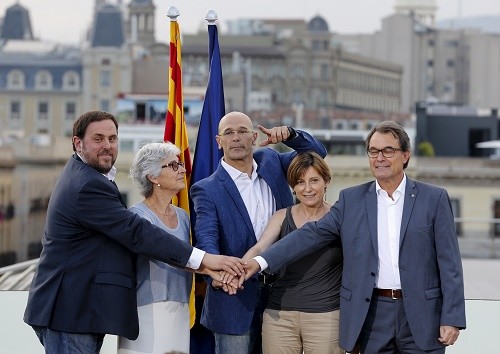 Catalogne/Espagne:  le «choc» de deux nationalismes !