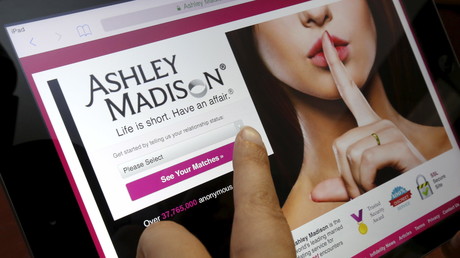Ashley Madison : les épouses soupçonneuses font tomber les serveurs révélant l’identité des clients