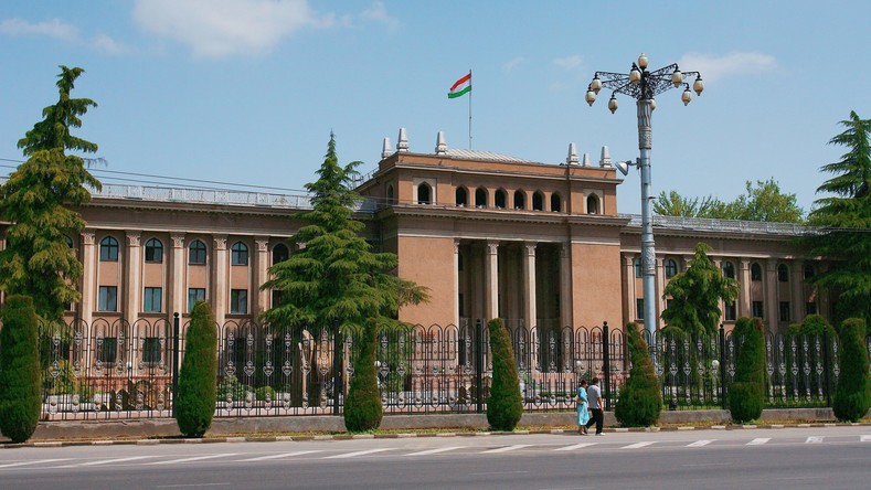 Tadjikistan : un nouvel attentat tue un policier et fait plusieurs blessés à Vahdat