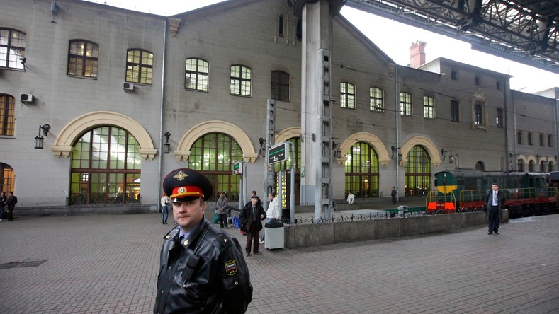 Moscou : alerte à la bombe sur toutes les gares, aéroports et stations de métro de la capitale