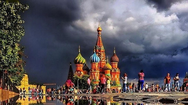 Moscou a célébré son 868ème anniversaire malgré les caprices de la météo