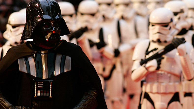 Dark Vador fait irruption au Conservatoire de Moscou et demande la Marche impériale (VIDEOS)