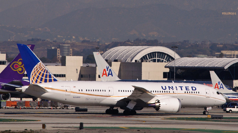 Collision entre deux avions à l’aéroport international de Los Angeles