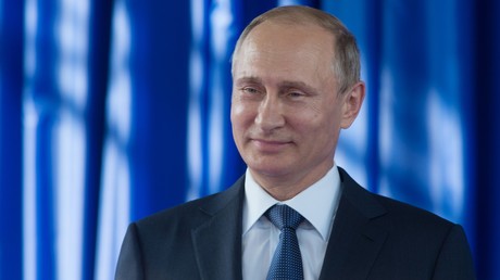 Poutine propose d'éliminer le dollar des échanges commerciaux entre pays de l'ex-espace soviétique